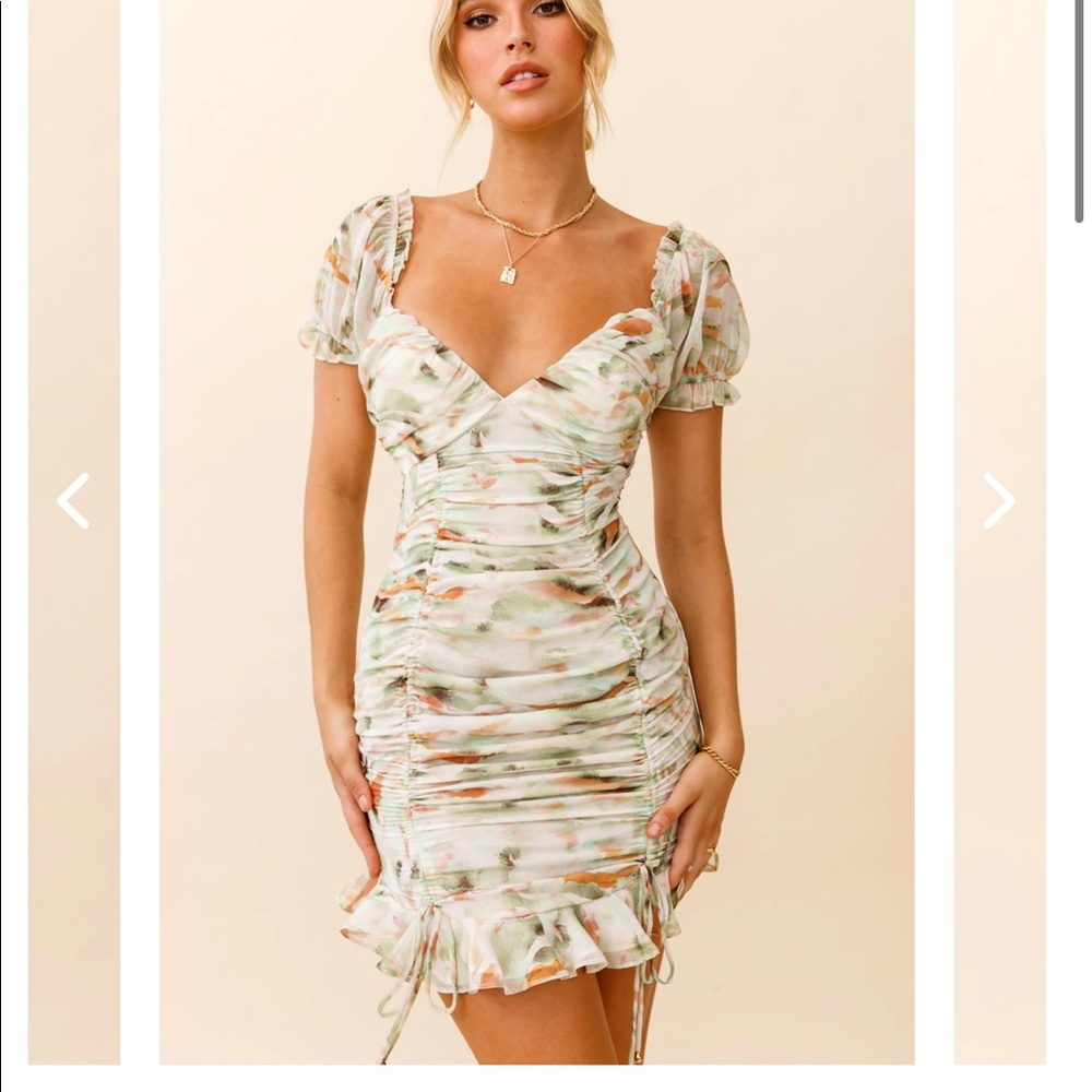 SERENA PUFF SLEEVE RUCHED DETAIL DRESS WATERCOLOR PRINT GREEN- Selfie Leslie !!